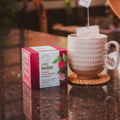 Segunda imagem do produto Chá Frutas & Flores - Hibisco, Amora & Rosa Silvestre